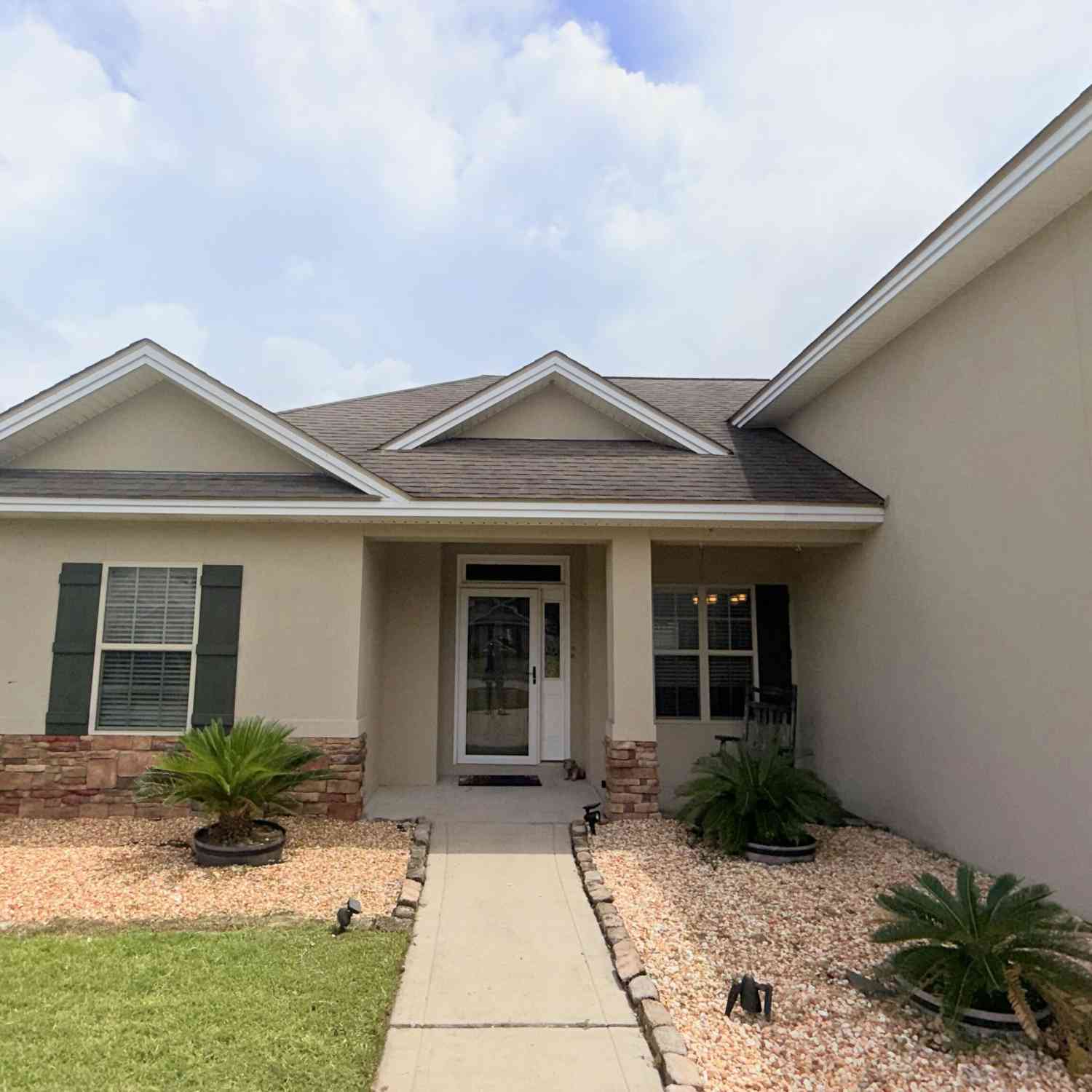Homes For Rent - 1038 Sand Dollar Way<br/> Brunswick, GA 31523
