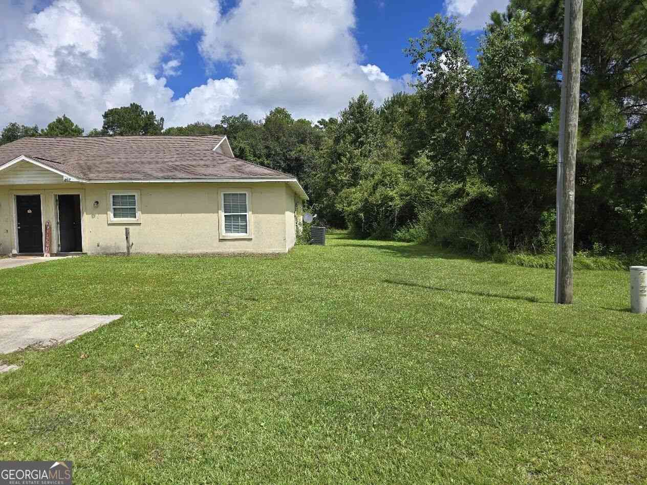 Multifamily For Rent - 407 S Ashley Street<br/> Kingsland, GA 31548
