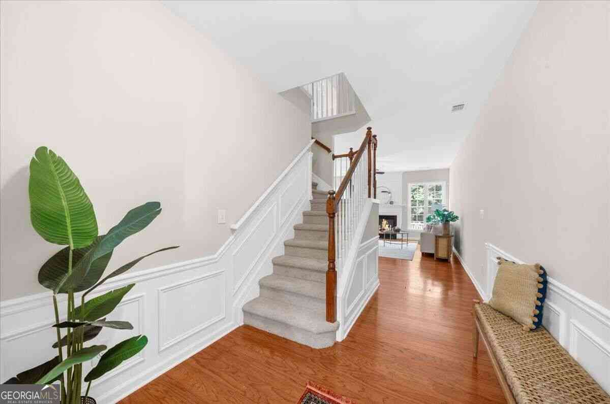Townhouse For Rent - 1462 Bellsmith Drive<br/> Fulton County, Roswell, GA 30076