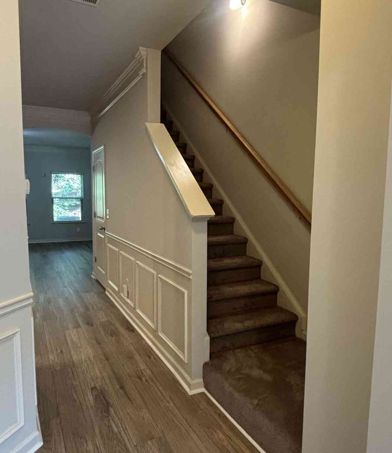 Townhouse For Rent - 323 Knelston Oak Drive<br/> Suwanee, GA 30024