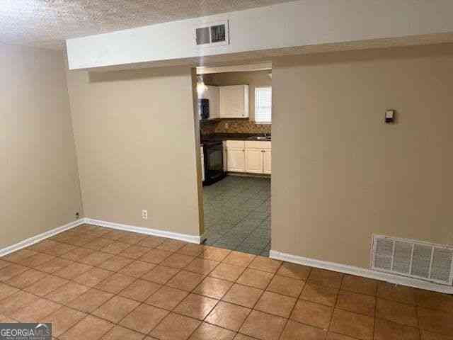 Townhouse For Rent - 1166 Dogwood Court NW<br/> Conyers, GA 30012