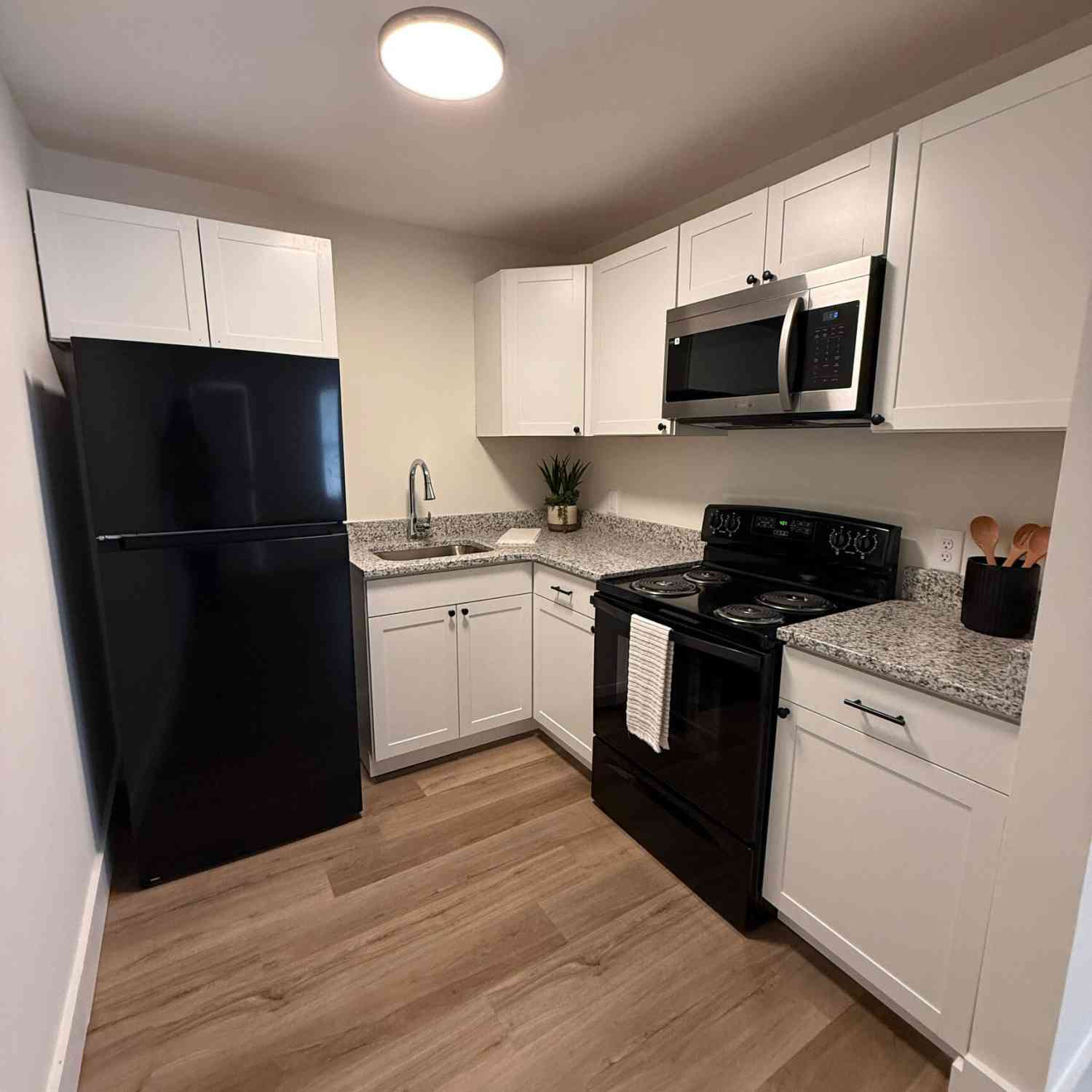 Condo For Rent - 1020 College Avenue #A<br/> Athens, GA 30601