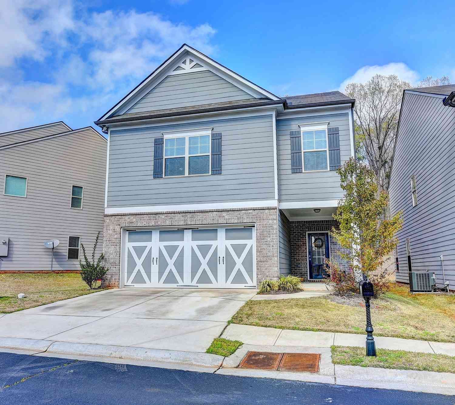 Homes For Rent - 2245 Black Pebble Circle<br/> Buford, GA 30519