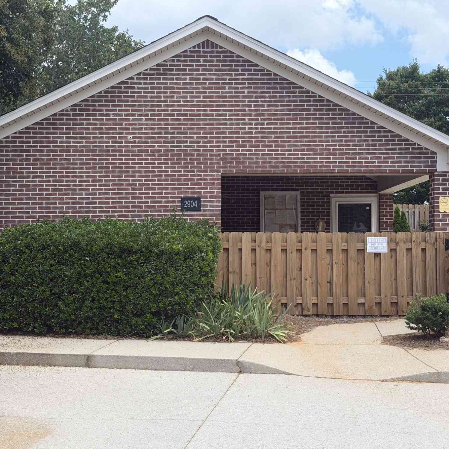 Townhouse For Rent - 2868 Florence Drive<br/> Gainesville, GA 30504