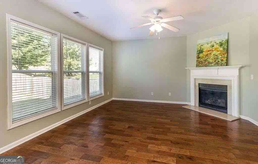 Homes For Rent - 5640 Sterling Court<br/> Forsyth County, Cumming, GA 30040