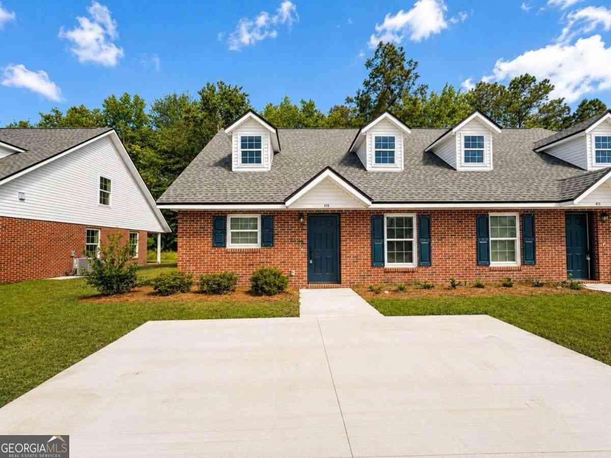Townhouse For Rent - 413 Madison Avenue<br/> Saint Marys, GA 31558