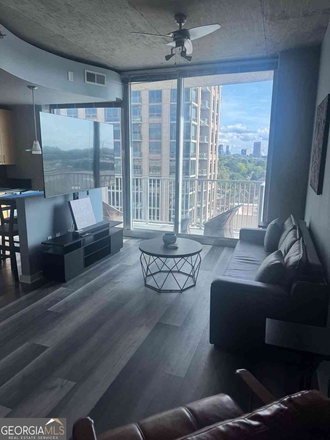 Condo For Rent - 361 17th Street NW #909<br/> Fulton County, Atlanta, GA 30363