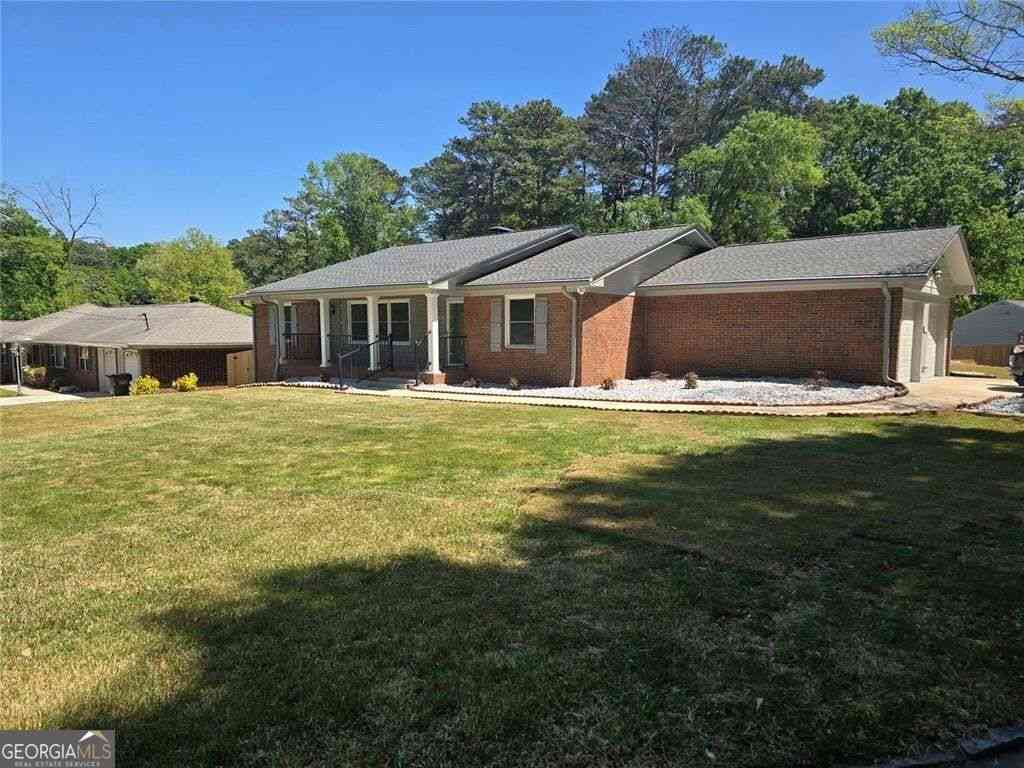 Multifamily For Rent - 3420 Northside Dr Unit A Drive #UNIT A<br/> Fulton County, Hapeville, GA 30354