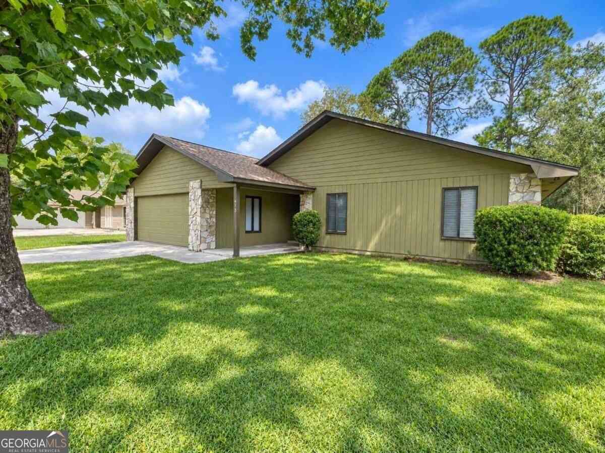 Homes For Rent - 413 Palmetto Street<br/> Saint Marys, GA 31558