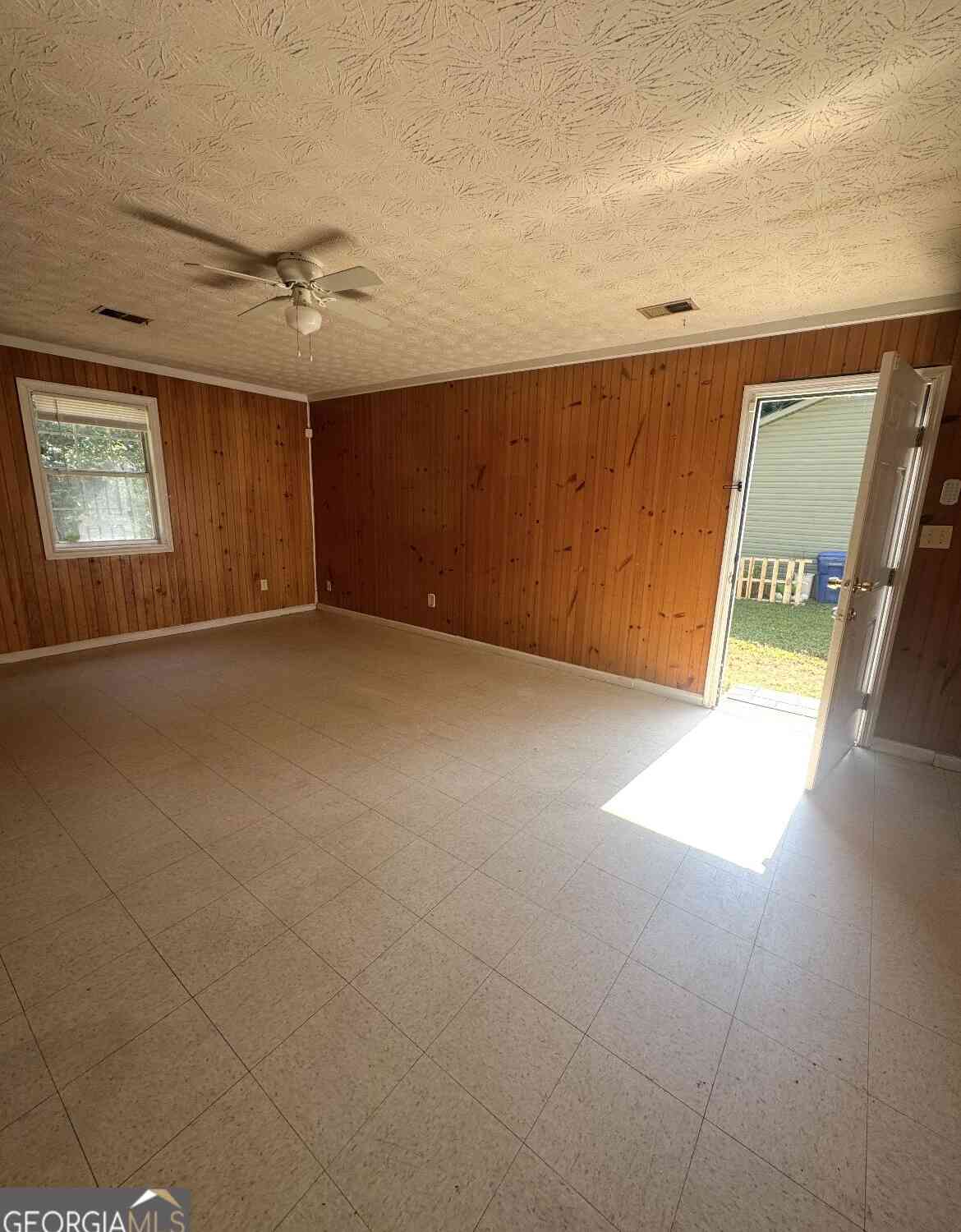 Multifamily For Rent - 230 James Albert Johnson Avenue<br/> Winder, GA 30680
