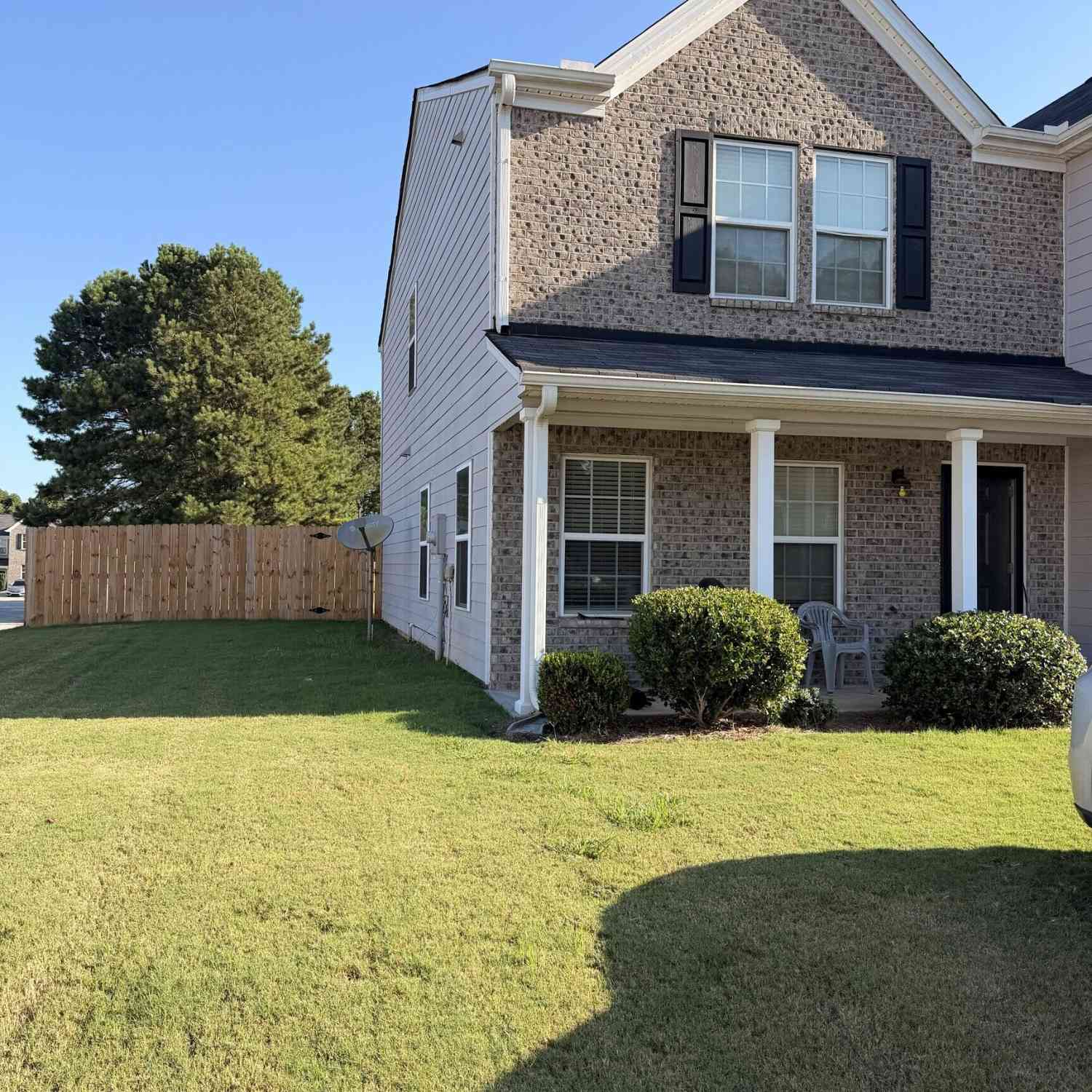 Townhouse For Rent - 3568 Rock Ridge Drive<br/> Clayton County, Rex, GA 30273