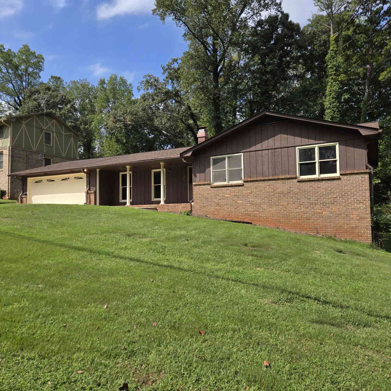 Homes For Rent - 3851 Raiders Ridge Drive<br/> Lithonia, GA 30038