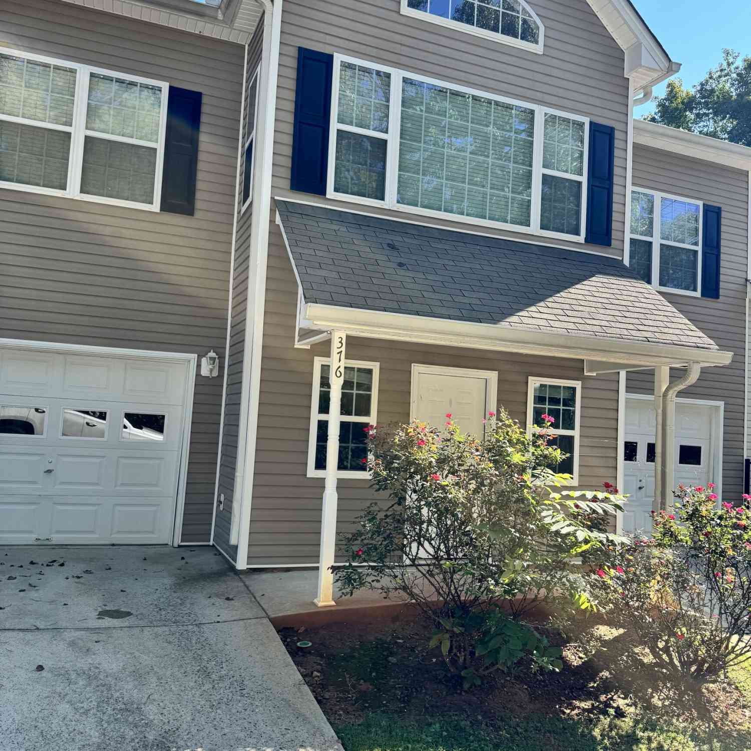 Townhouse For Rent - 376 Pointe Circle Bl 3<br/> Lumpkin County, Dahlonega, GA 30533