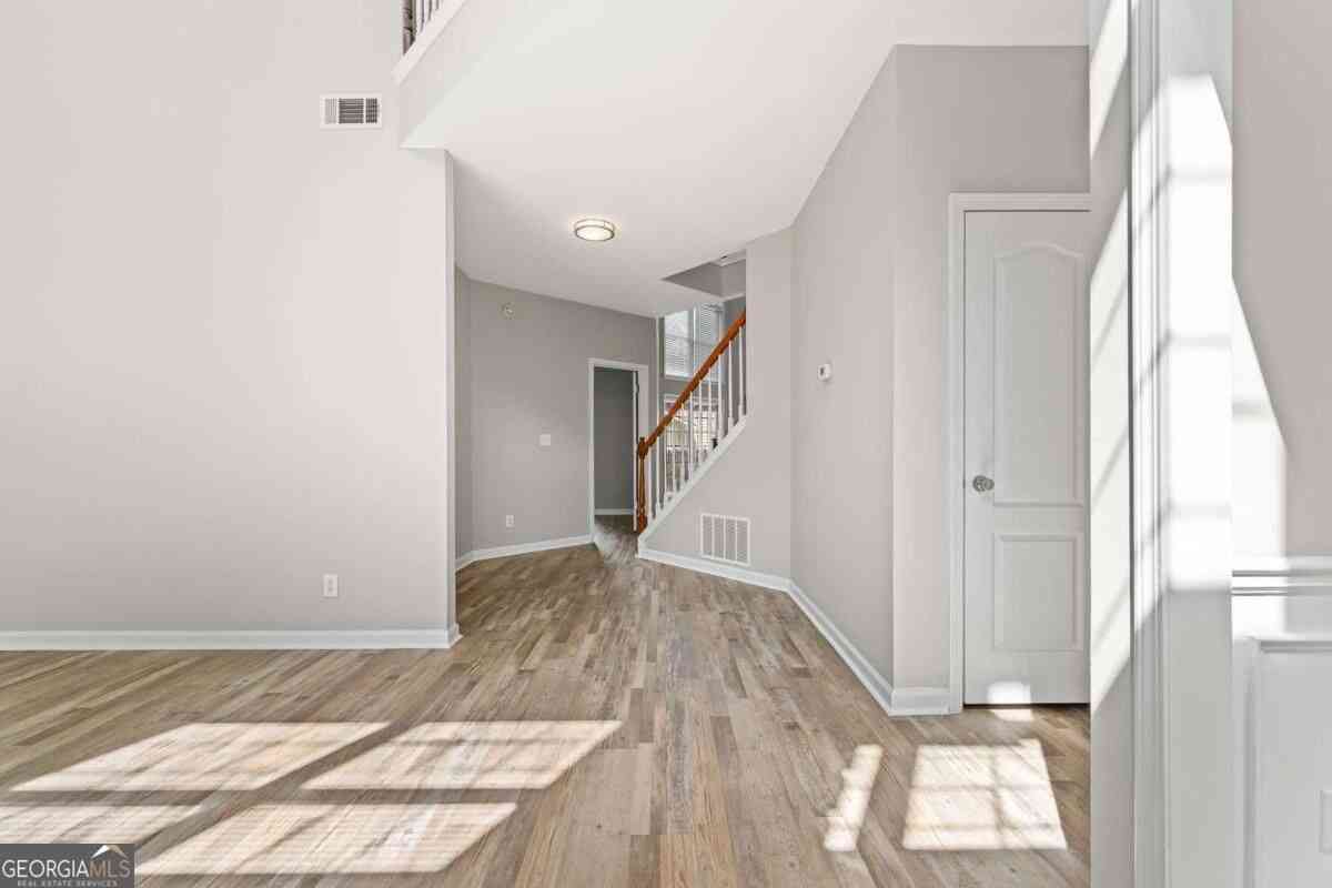 Homes For Rent - 2878 Calhoun Square<br/> Gwinnett County, Suwanee, GA 30024