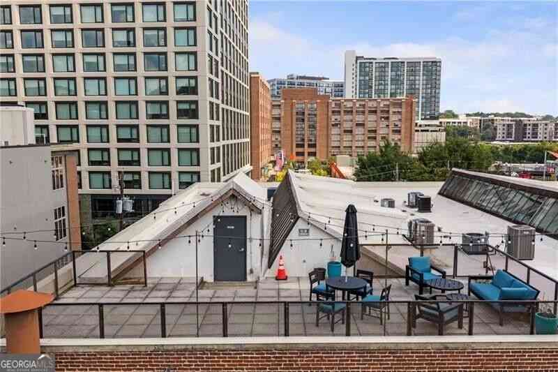 Condo For Rent - 650 Glen Iris Drive NE #31<br/> Atlanta, GA 30308