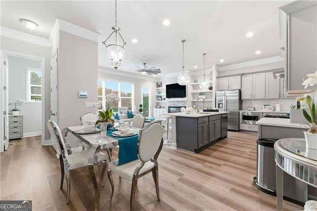 Townhouse For Rent - 3376 Sarah Trail #8<br/> Decatur, GA 30032