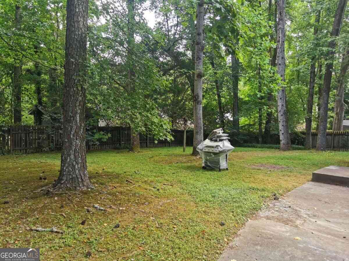 Homes For Rent - 250 Sheringham Drive<br/> Roswell, GA 30076