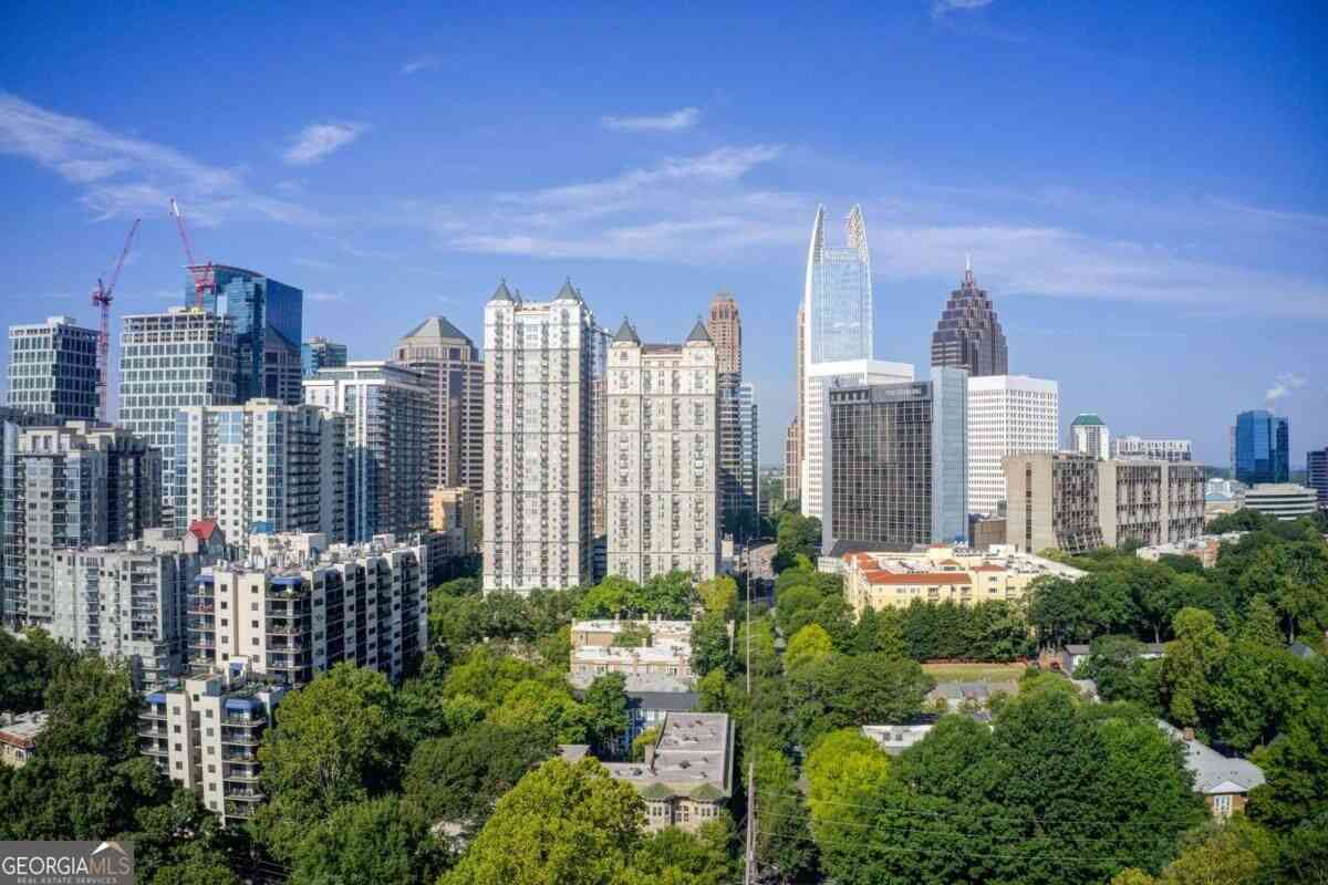 Condo For Rent - 199 14th Street #804<br/> Atlanta, GA 30309
