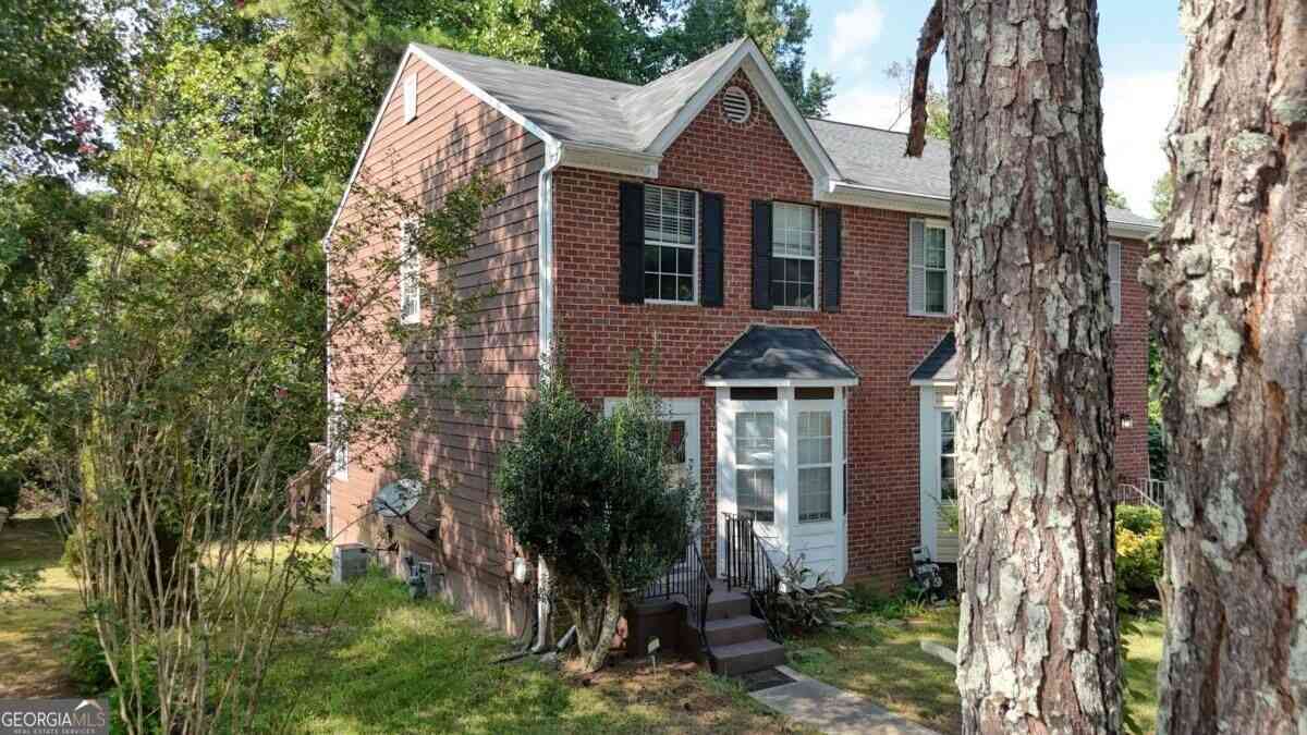 Townhouse For Rent - 3540 Ashley Station Drive<br/> Cobb County, Marietta, GA 30008