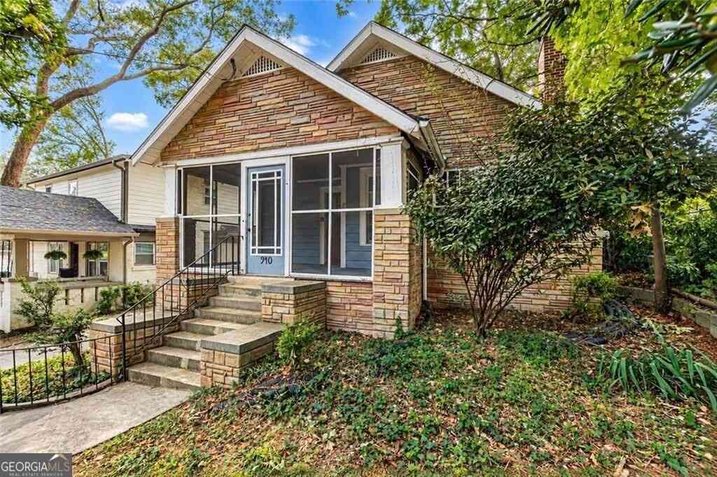 Homes For Rent - 940 Burns Drive SW<br/> Atlanta, GA 30310
