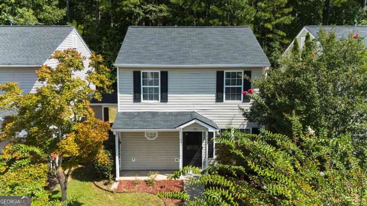 Townhouse For Rent - 108 Watercress Court<br/> Stockbridge, GA 30281