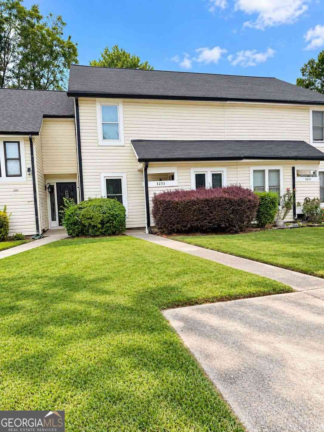 Townhouse For Rent - 3253 Tennington Place<br/> Gwinnett County, Lawrenceville, GA 30044