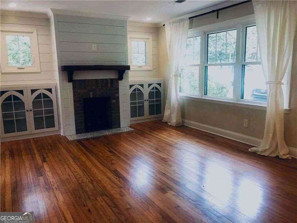 Homes For Rent - 3138 Wiltshire Drive<br/> Avondale Estates, GA 30002