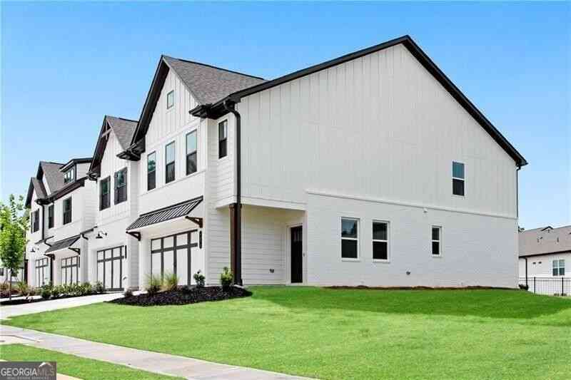 Townhouse For Rent - 4574 Cypress Park Drive<br/> Hall County, Gainesville, GA 30504