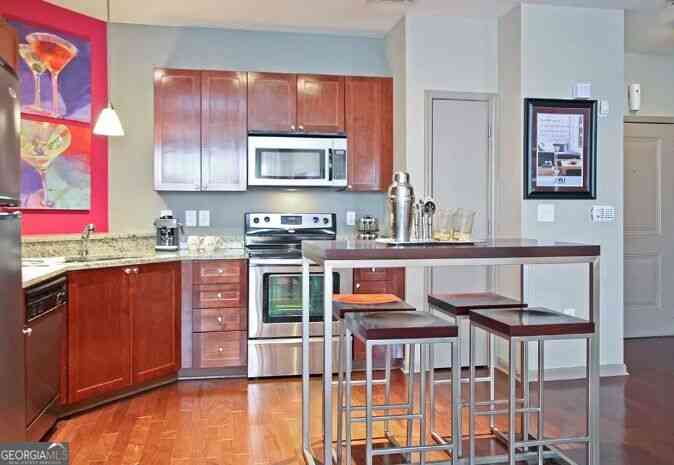 Apartment For Rent - 2400 Parkland Drive NE #209<br/> Atlanta, GA 30324