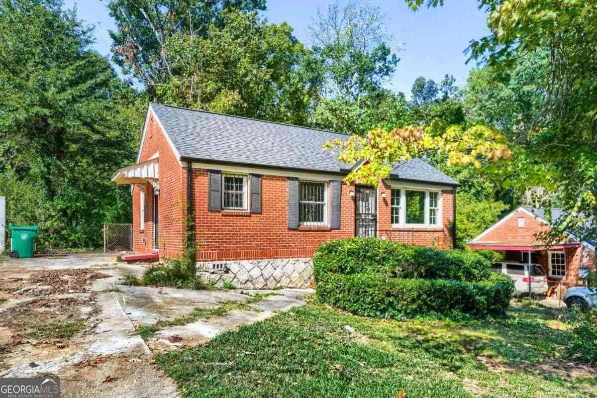 Homes For Rent - 1867 Glendale Drive<br/> Decatur, GA 30032