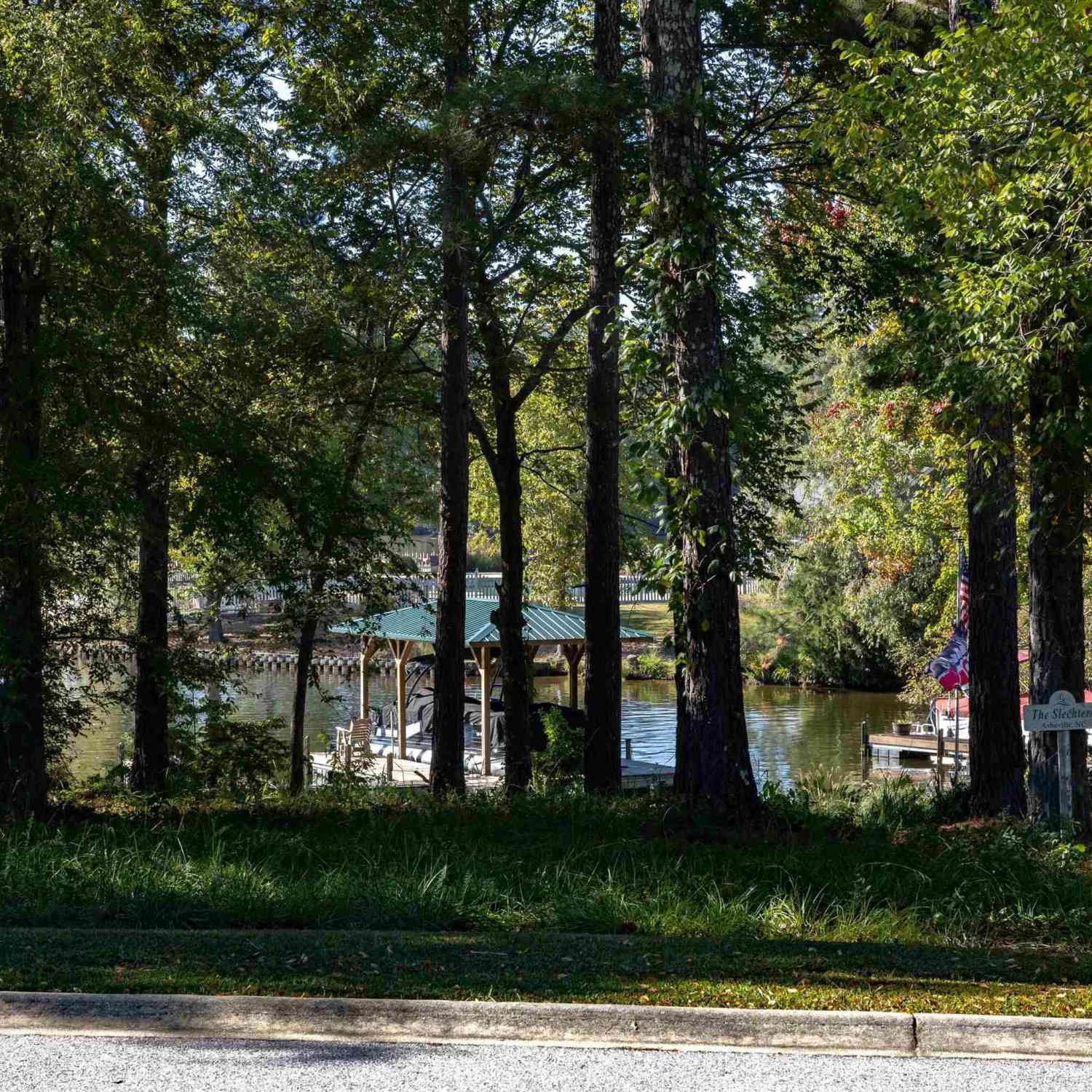 Vacant Land For Sale - 512 Grand Harbor<br/> Ninety Six, SC 29666