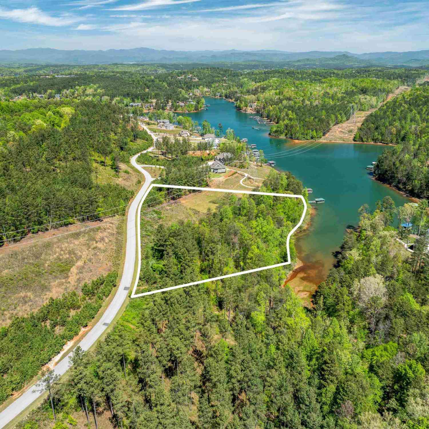 Vacant Land For Sale - 124 Coveside<br/> Six Mile, SC 29682