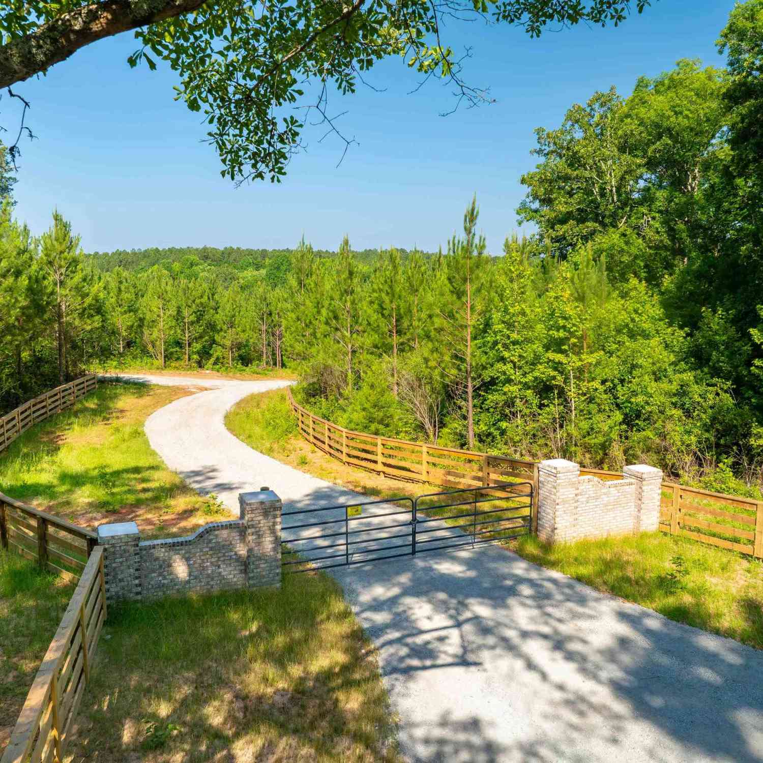 Vacant Land For Sale - 1332 Arnold<br/> Laurens County, Waterloo, SC 29384