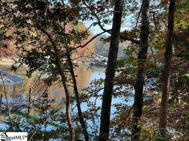 Vacant Land For Sale - Harbor Ridge<br/> Seneca, SC 29672