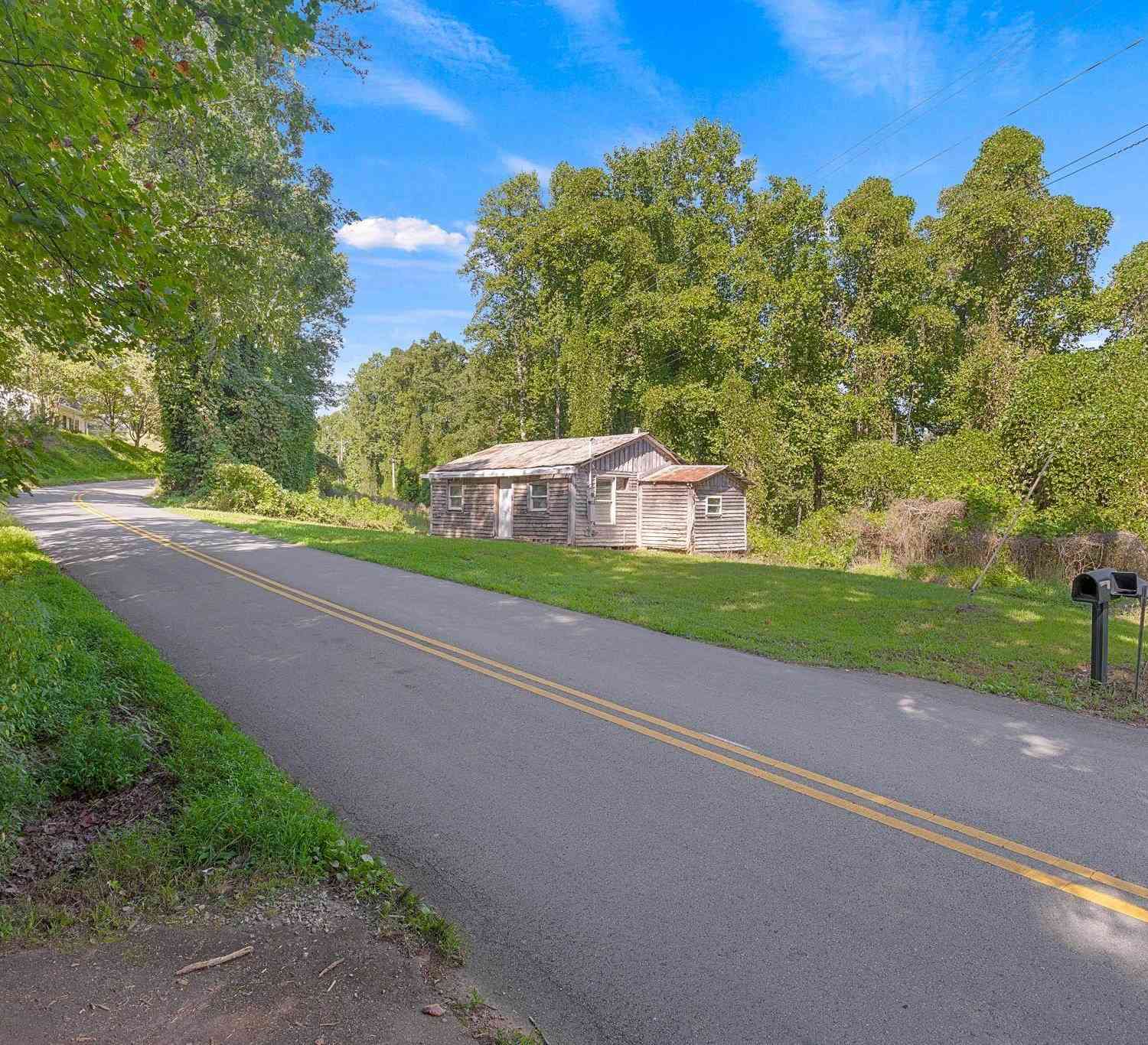Vacant Land For Sale - 1279 Cove Creek<br/> Pickens County, Pickens, SC 29671