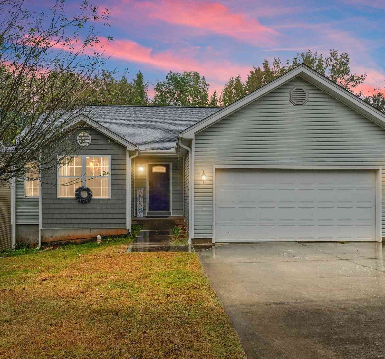 Homes For Sale - 107 Kingscreek<br/> Greer, SC 29650