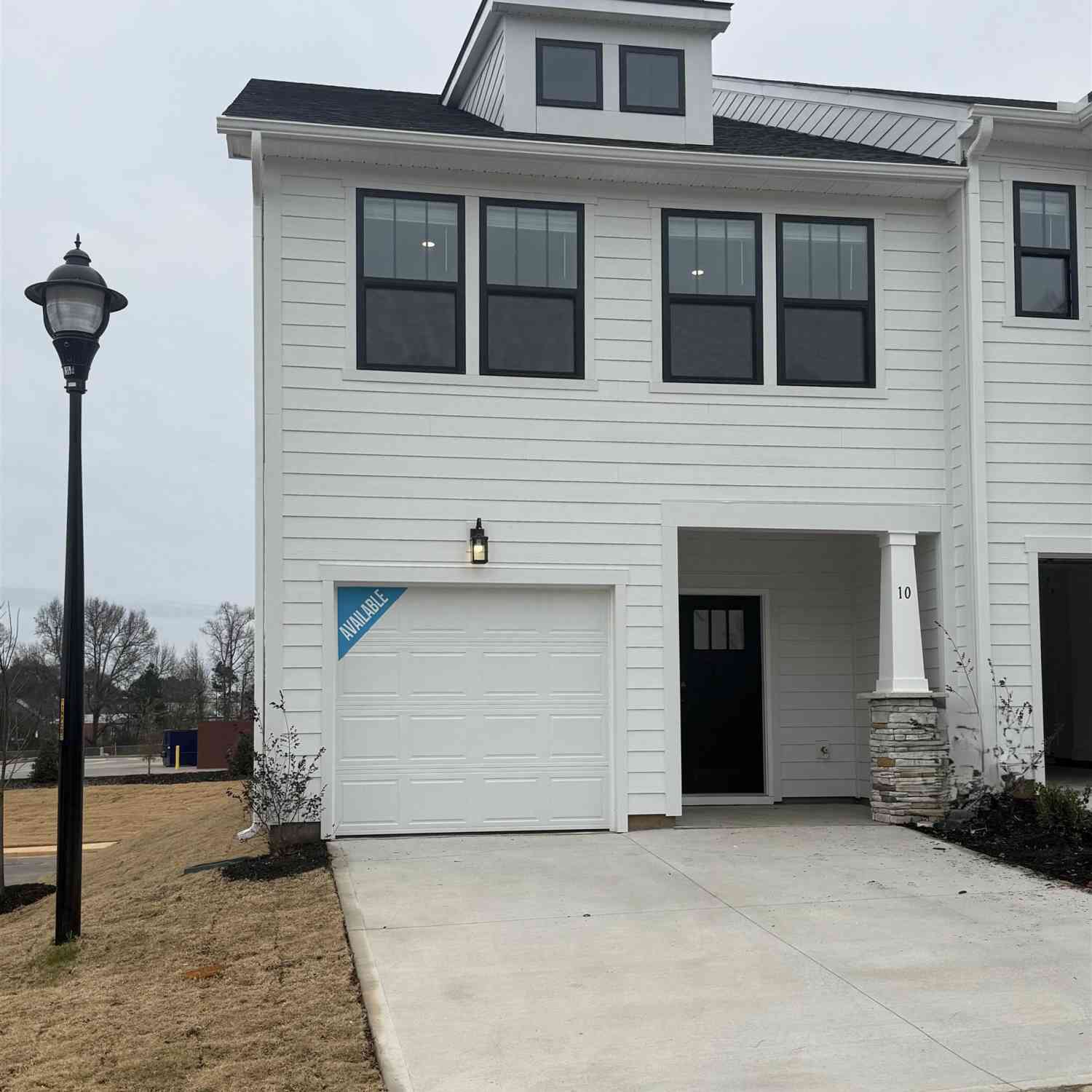 Townhouse For Sale - 10 Redfield<br/> Simpsonville, SC 29681