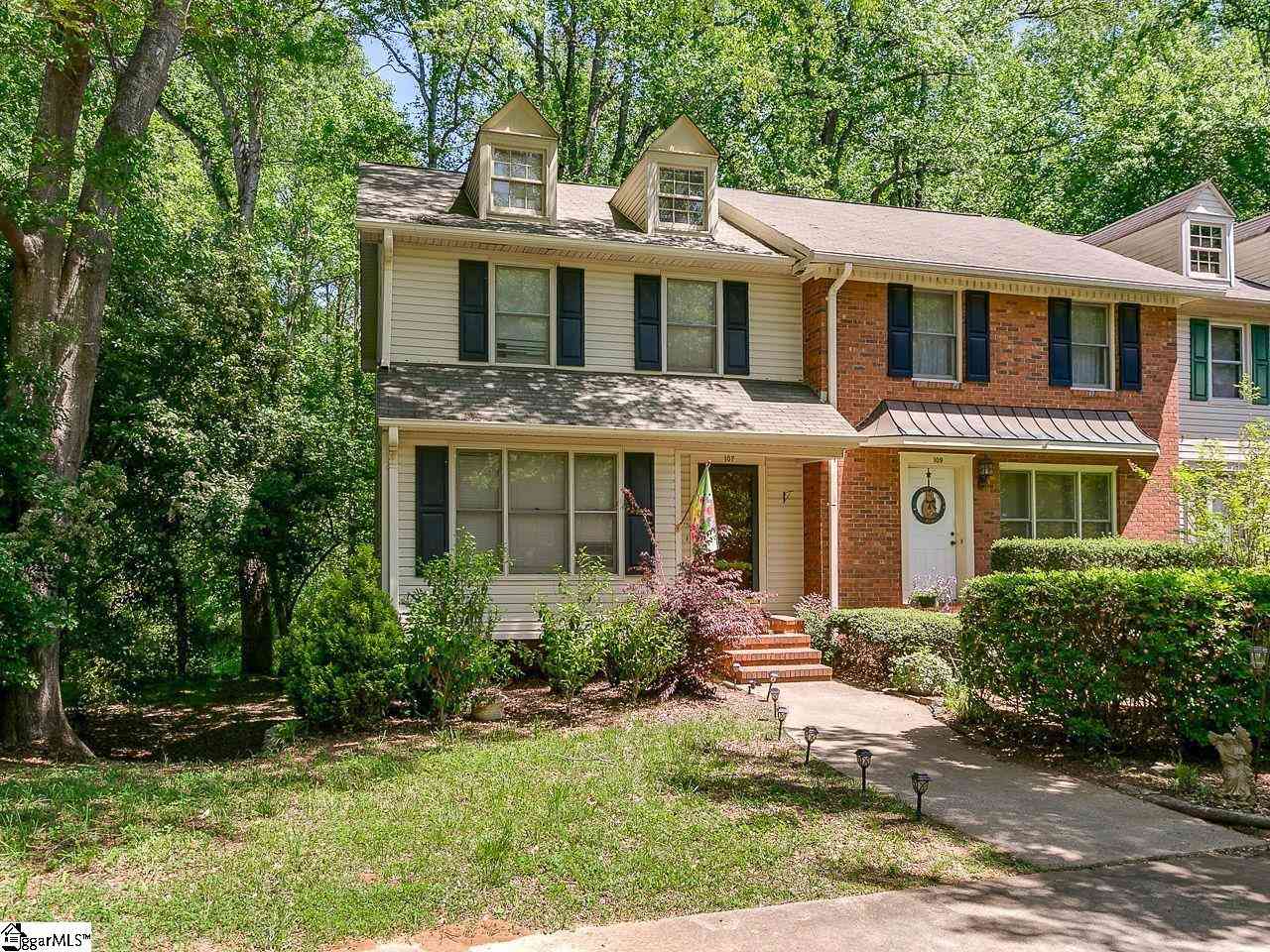 Townhouse For Sale - 107 Mistybrook<br/> Spartanburg, SC 29302
