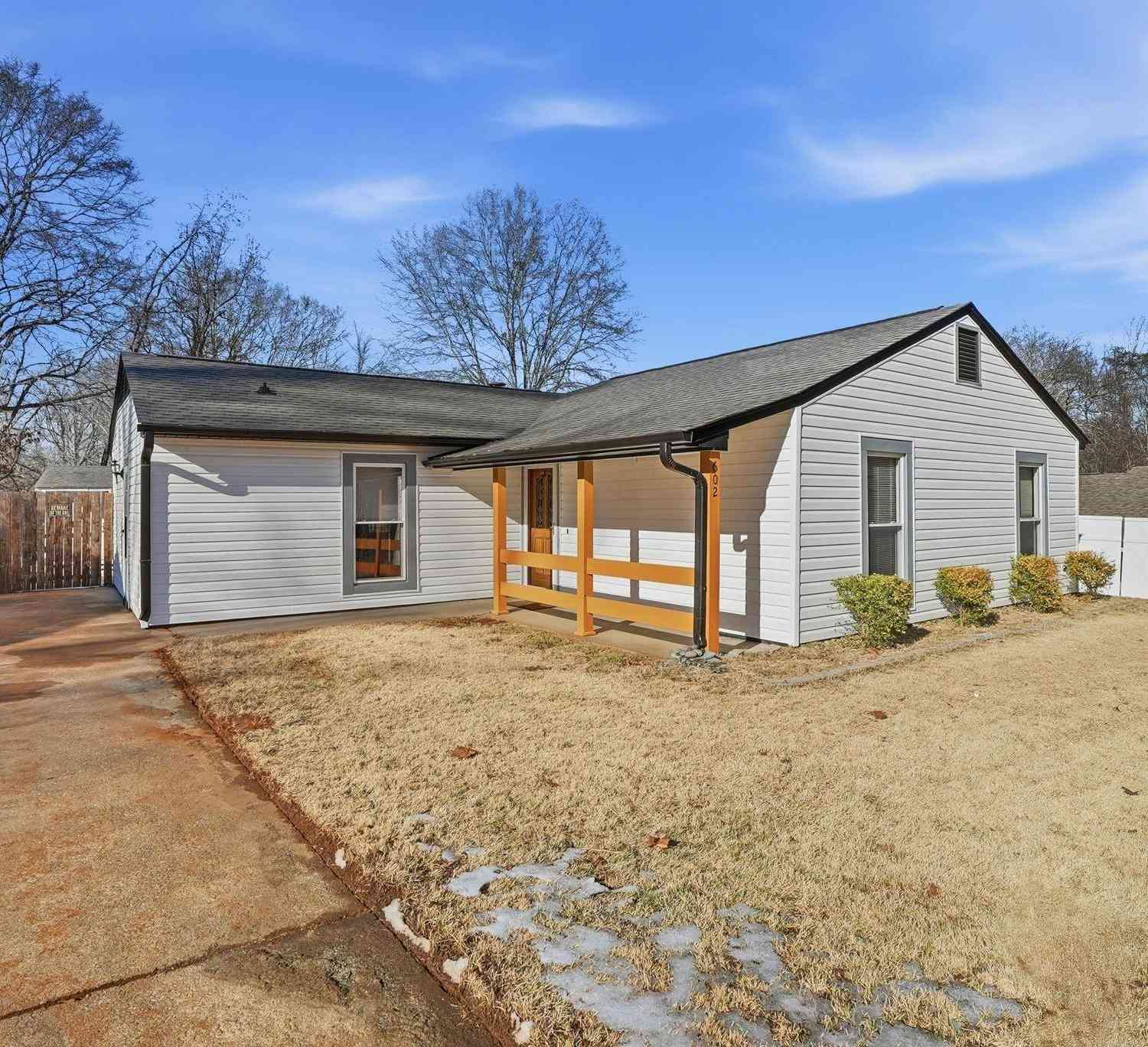 Homes For Sale - 602 Sumter<br/> Greenville, SC 29617