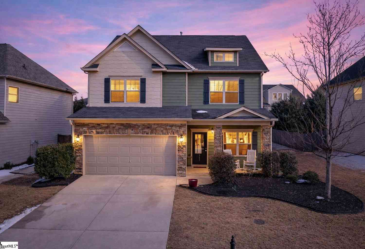 Homes For Sale - 362 Bridge Crossing<br/> Simpsonville, SC 29681