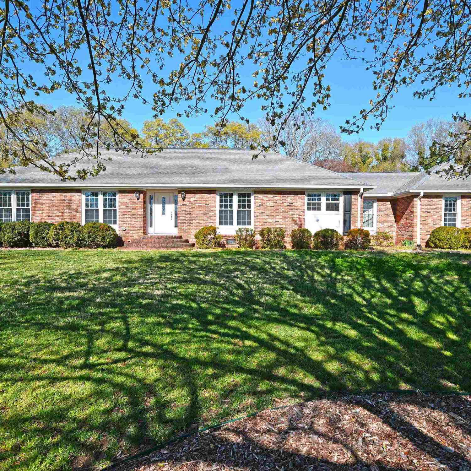 Homes For Sale - 3150 S Highway 14<br/> Greenville, SC 29615