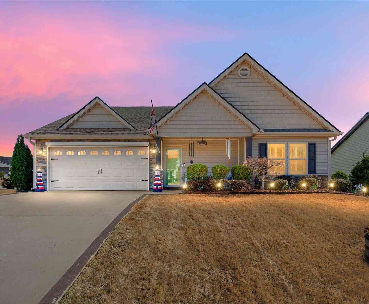 Homes For Sale - 1201 Rosabella<br/> Greer, SC 29651