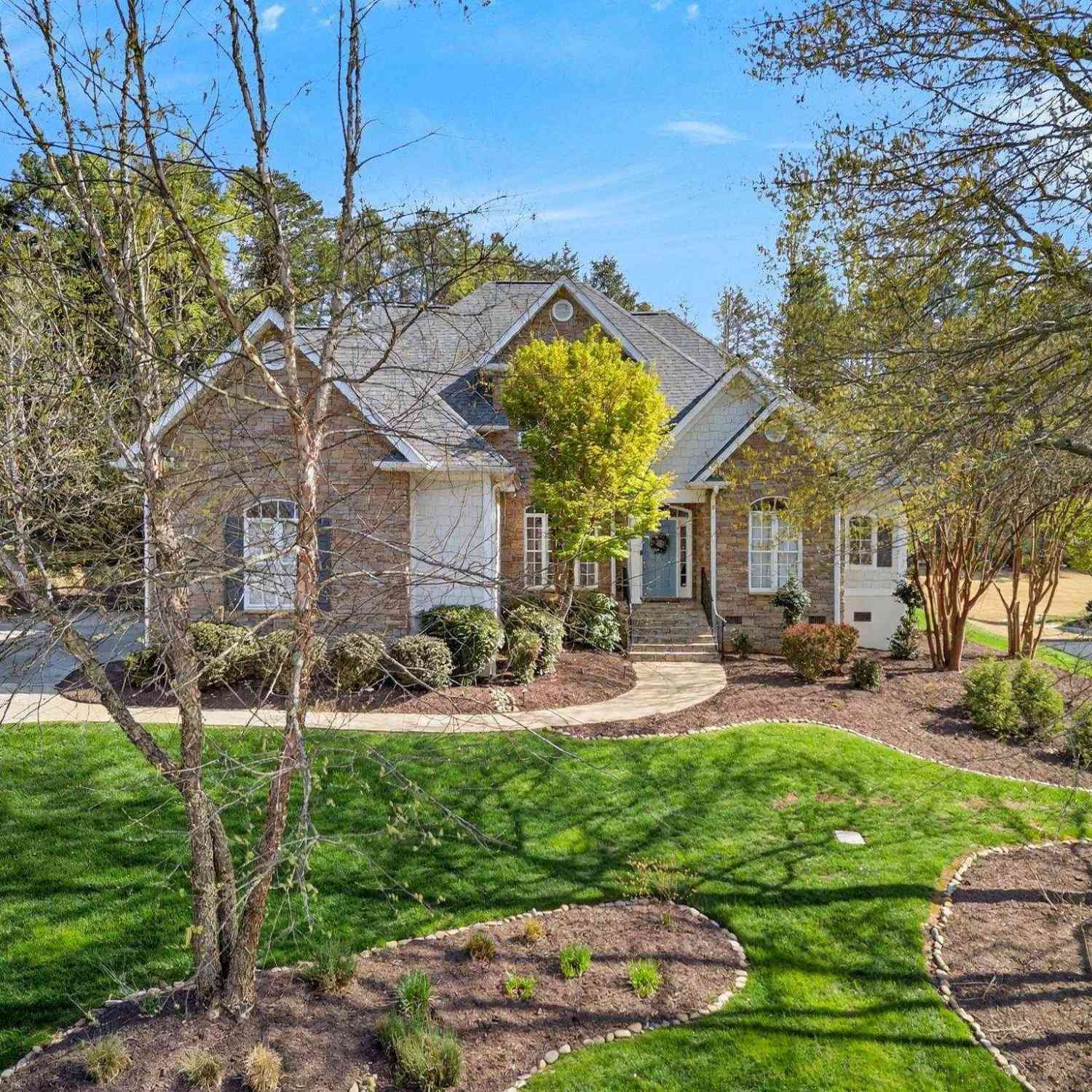 Homes For Sale - 717 Black Wolf<br/> Spartanburg, SC 29306