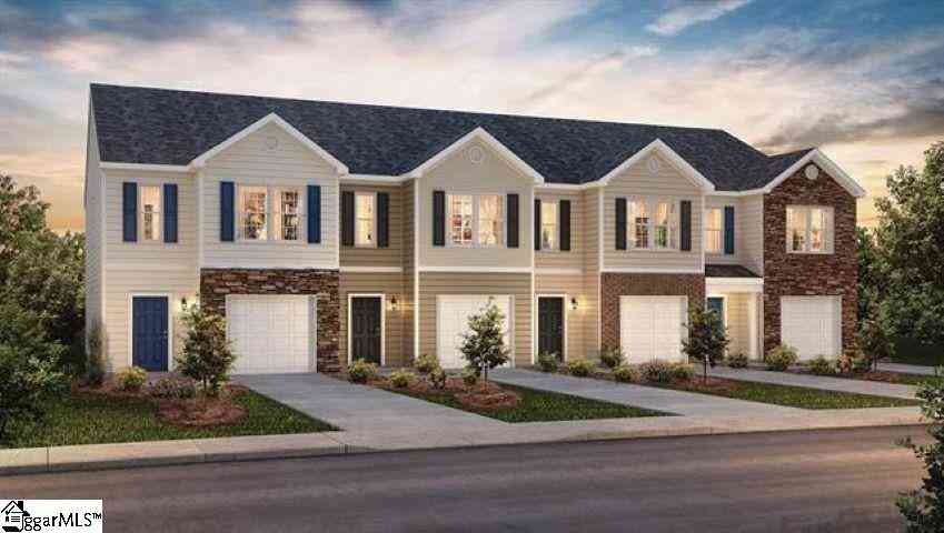 Townhouse For Sale - 209 River Grove<br/> Greenville, SC 29605