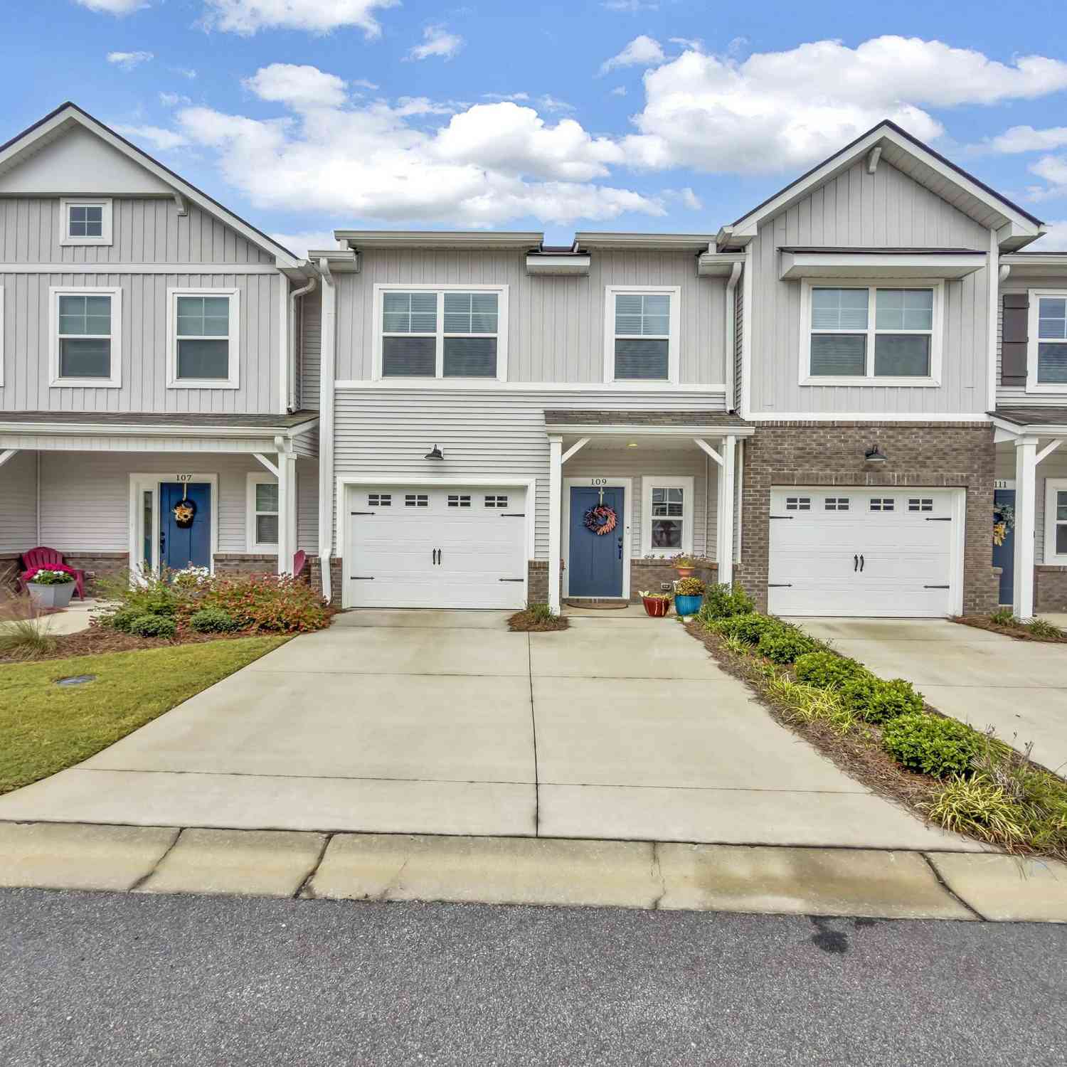 Townhouse For Sale - 109 Callen<br/> Greenville, SC 29607