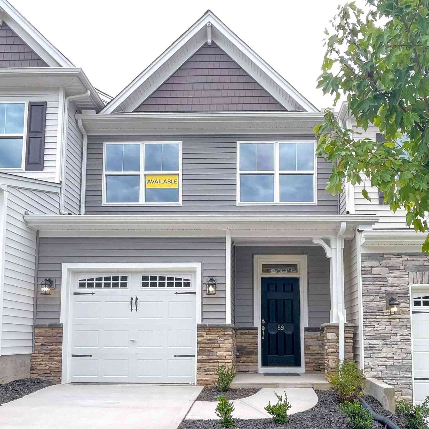 Townhouse For Sale - 59 Fair Village<br/> Simpsonville, SC 29680