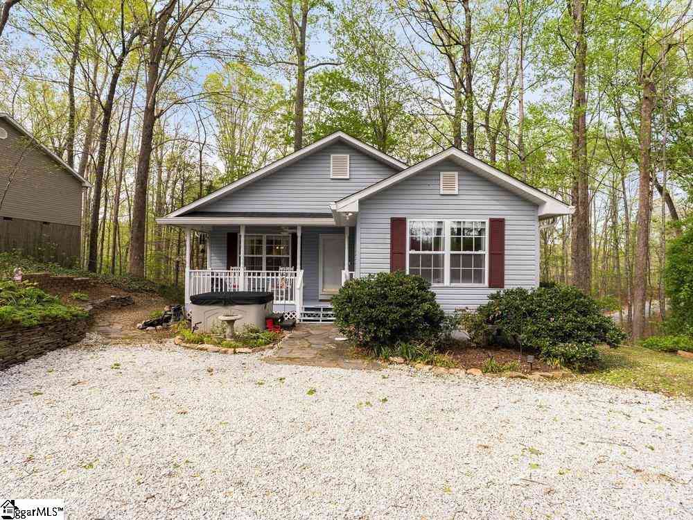 Homes For Sale - 55 Wildflower<br/> Travelers Rest, SC 29690