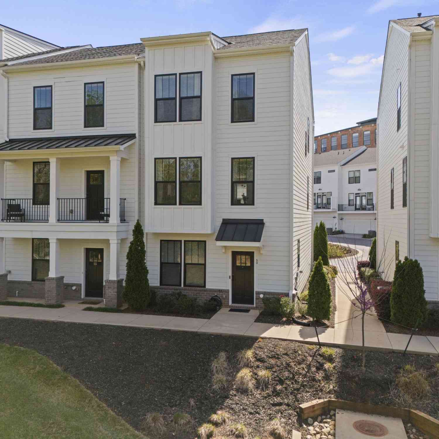 Townhouse For Sale - 53 Millside<br/> Greenville, SC 29605