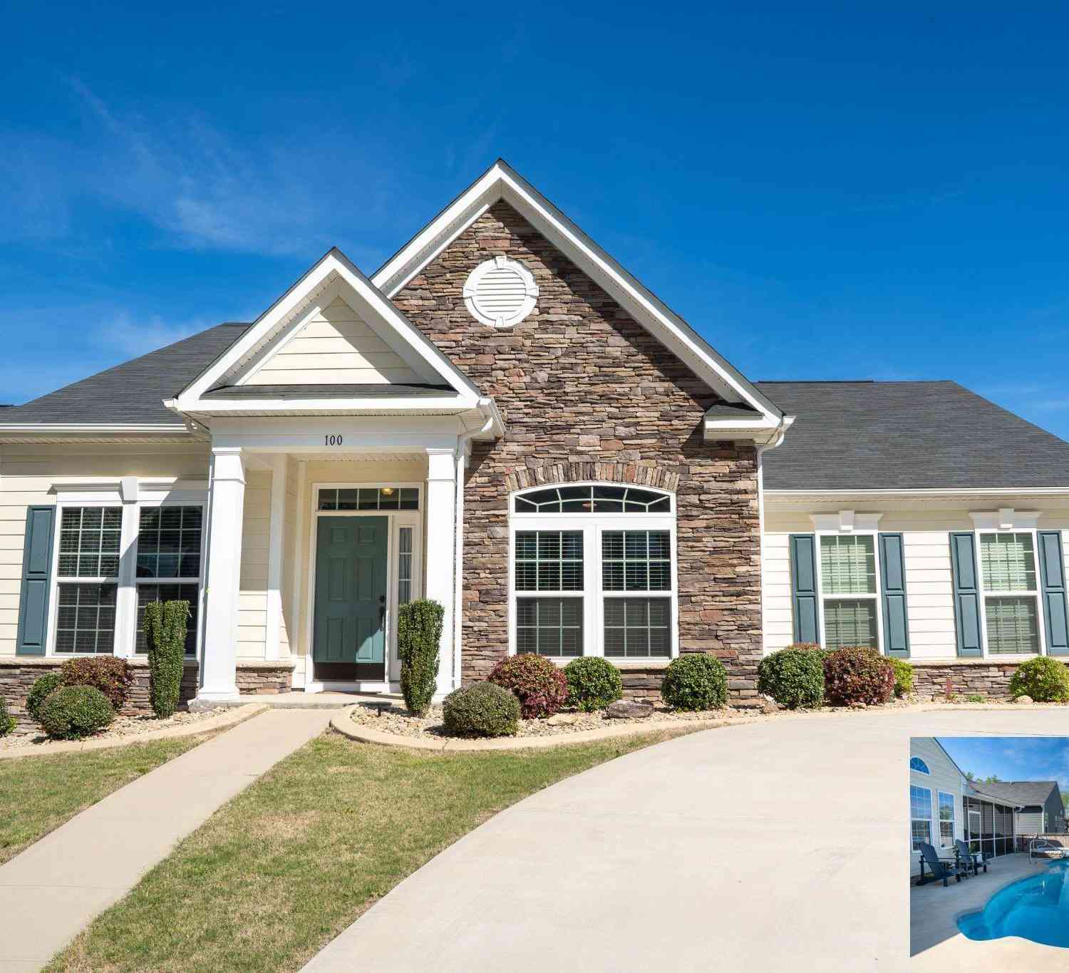 Homes For Sale - 100 Fawn Hill<br/> Simpsonville, SC 29681