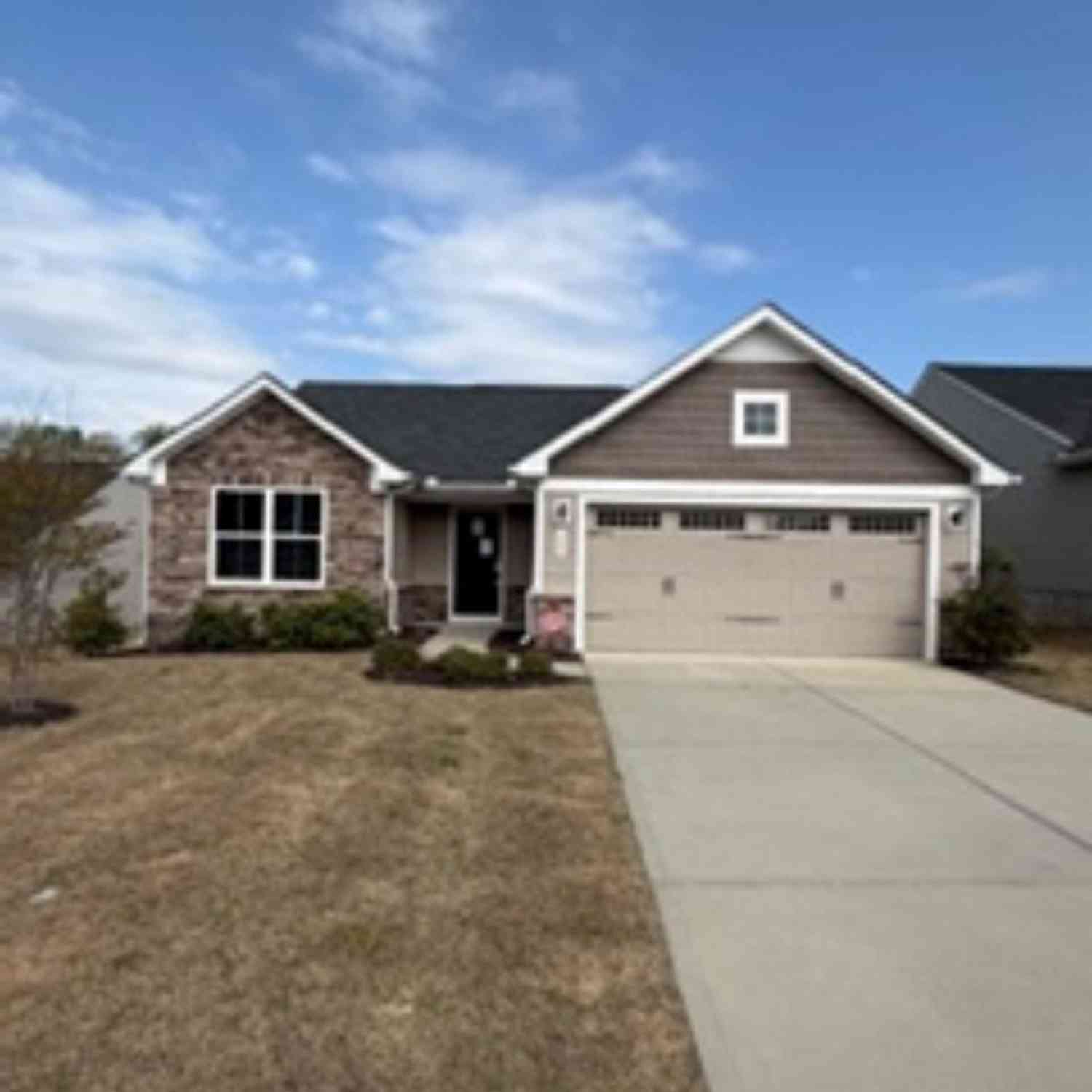Homes For Sale - 640 Olivia Springs<br/> Spartanburg, SC 29302
